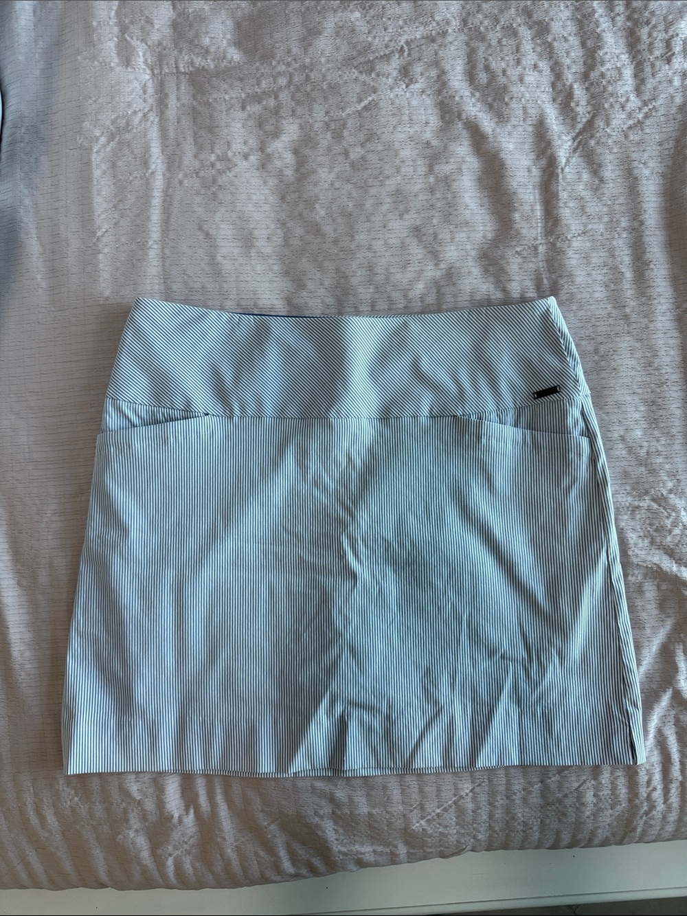S.C. & Co. Striped White and Navy Women’s Skort